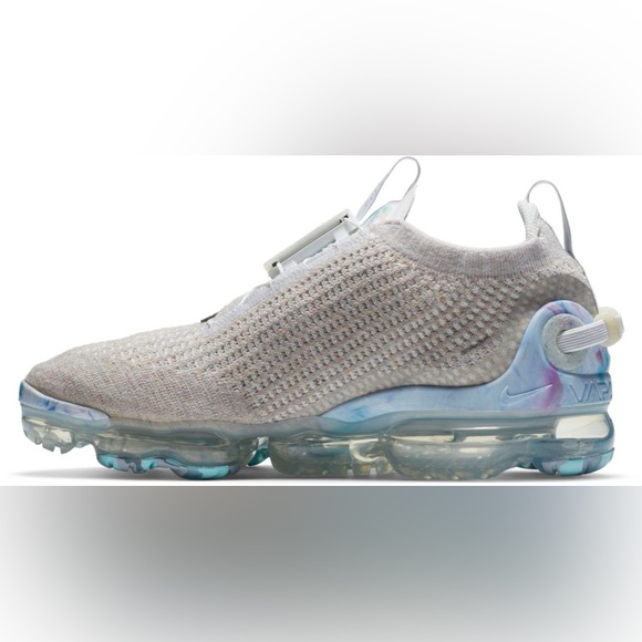 Nike Vapormax Flyknit - Picture 4 of 13